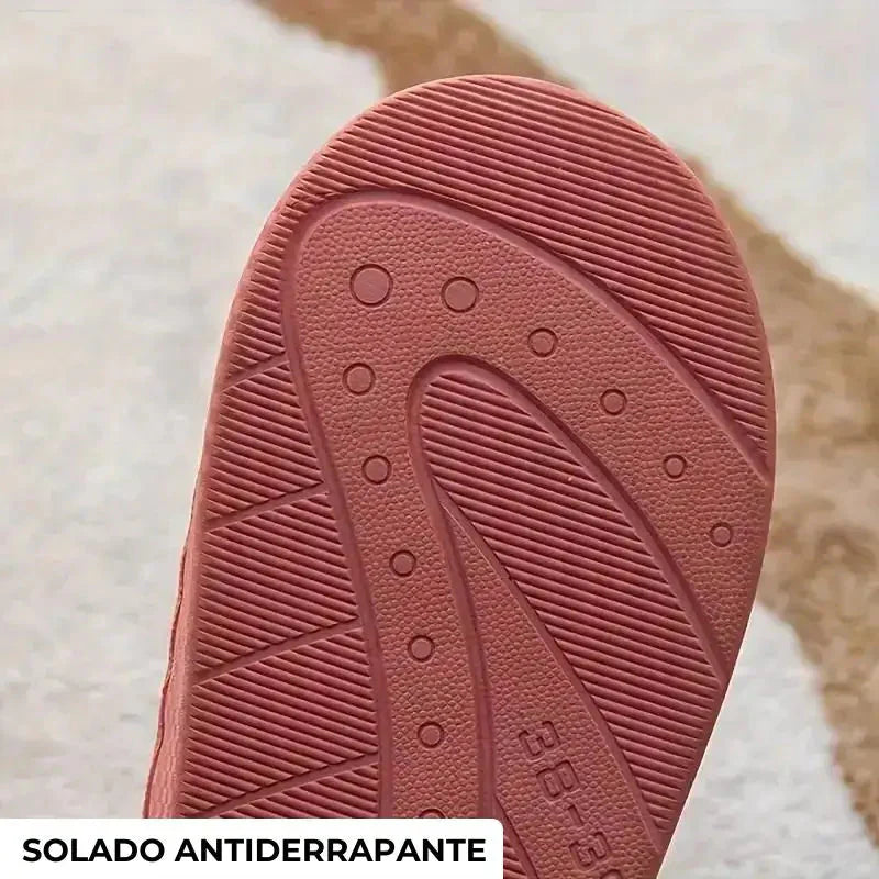 Pantufa Feminina Peluciada Antiderrapante - Confitt